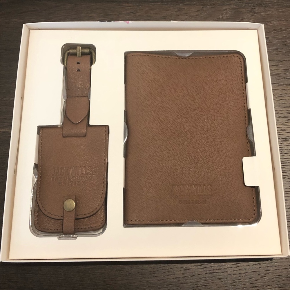 Jack Wills Passport Cover and Luggage Tag Set